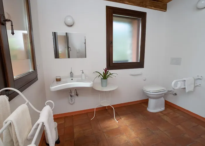 Il Casale-toscoemiliano בית חווה