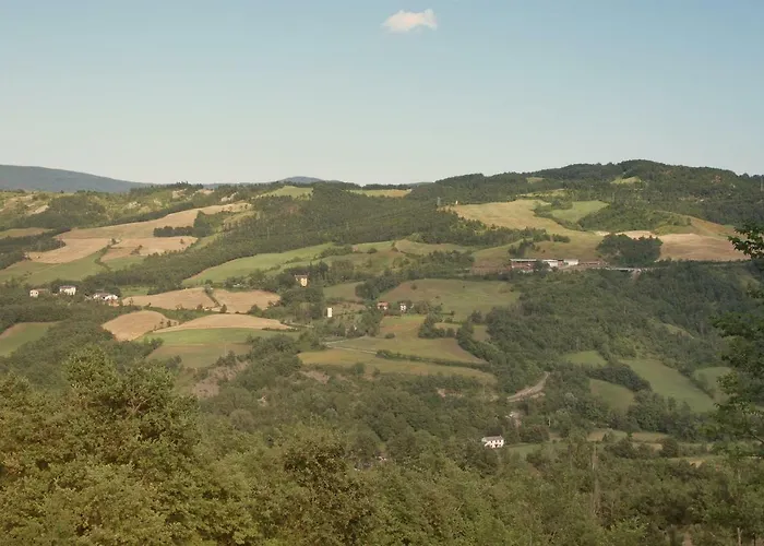 Il Casale-toscoemiliano Alloggio per agriturismo *