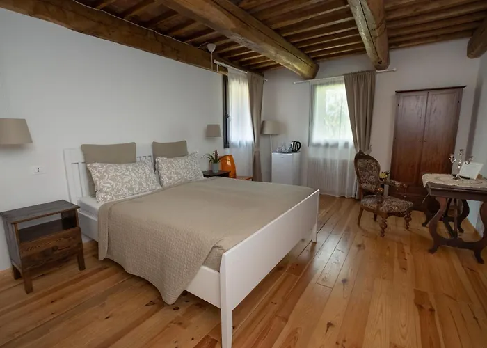 Il Casale-toscoemiliano *